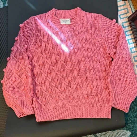 Gorgeous pink sweater - Picture 3 of 3